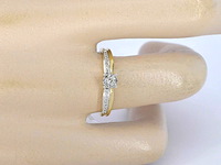 Gouden ring met diamanten - afbeelding 5 van  12