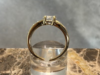 Gouden ring met diamanten - afbeelding 2 van  6