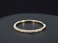 Gouden ring met diamanten - afbeelding 7 van  10