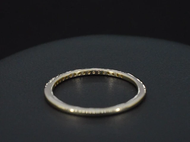 Gouden ring met diamanten - afbeelding 6 van  8