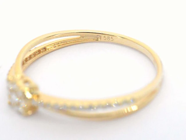 Gouden ring met diamanten - afbeelding 11 van  11