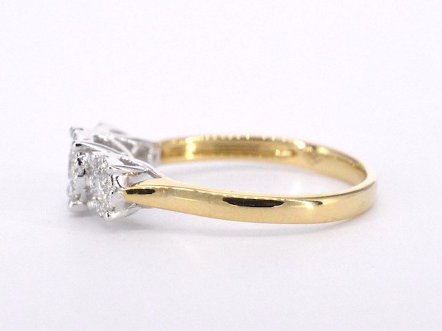 Gouden ring met drie chatons van diamanten 0.75 carat - afbeelding 8 van  10