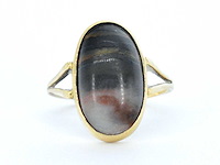 Gouden ring met edelsteen - afbeelding 1 van  4