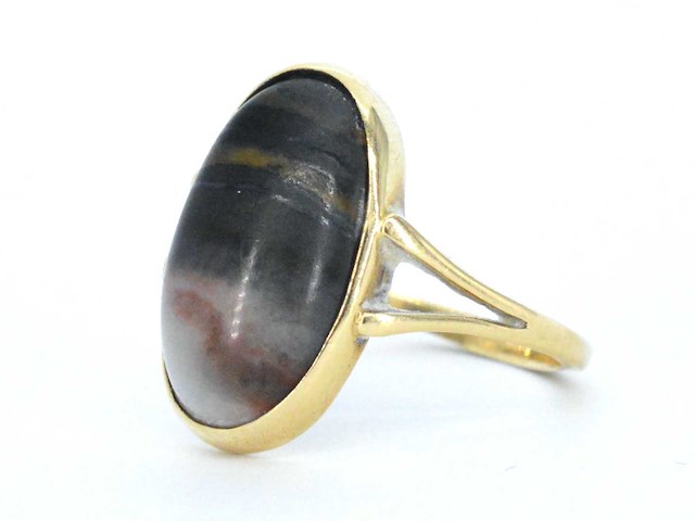 Gouden ring met edelsteen - afbeelding 4 van  4