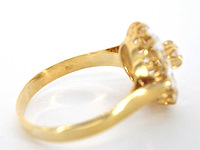 Gouden ring met edelstenen - afbeelding 3 van  11