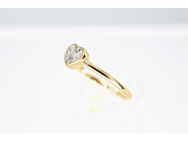 Gouden ring met een briljant geslepen diamant in hartvorm - afbeelding 3 van  7