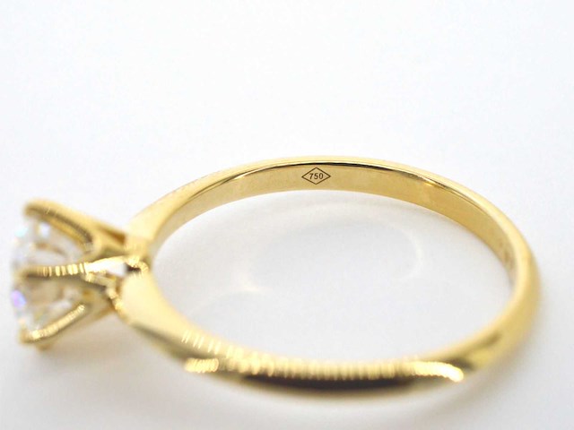 Gouden ring met een briljant geslepen diamant van 0.70 carat - afbeelding 7 van  7