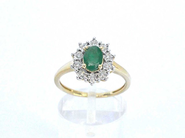 Gouden ring met een groene ovale smaragd en natuurlijke diamanten - afbeelding 6 van  9
