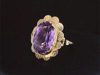 Gouden ring met een natuurlijke amethist - afbeelding 4 van  6