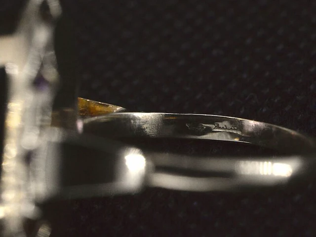 Gouden ring met een natuurlijke amethist - afbeelding 6 van  7