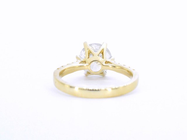 Gouden ring met een natuurlijke diamant - afbeelding 9 van  11