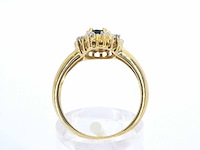 Gouden ring met een natuurlijke saffier en diamanten - afbeelding 6 van  9