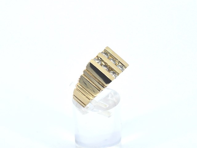 Gouden ring met natuurlijke diamanten - afbeelding 5 van  10