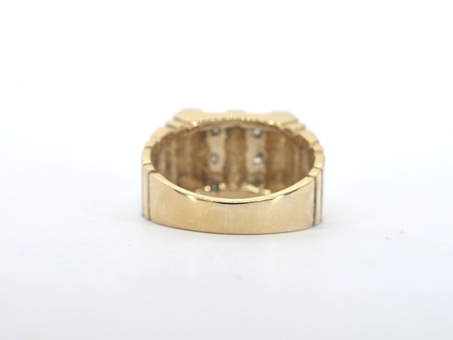 Gouden ring met natuurlijke diamanten - afbeelding 6 van  10