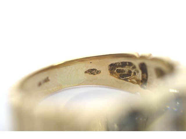 Gouden ring met natuurlijke diamanten - afbeelding 7 van  10