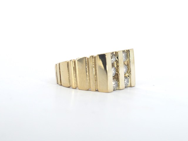 Gouden ring met natuurlijke diamanten - afbeelding 8 van  10