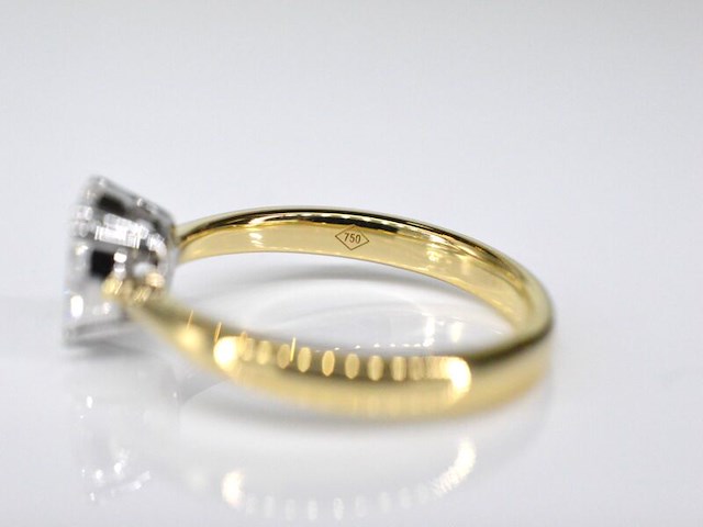 Gouden ring met prinses en marquise geslepen natuurlijke diamanten - afbeelding 4 van  7
