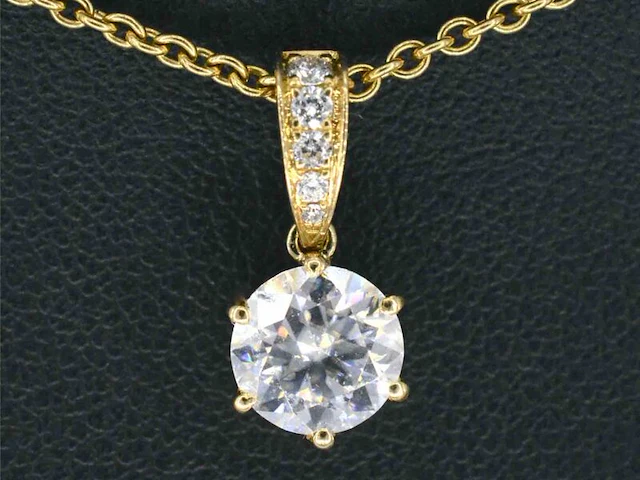 Gouden solitair hanger met een diamant 1.00 carat, excl. ketting - afbeelding 1 van  9