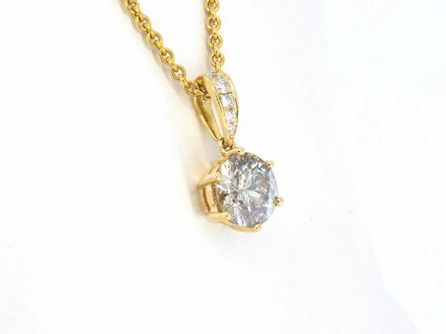 Gouden solitair hanger met een diamant van 1.50 carat, excl. ketting - afbeelding 4 van  9