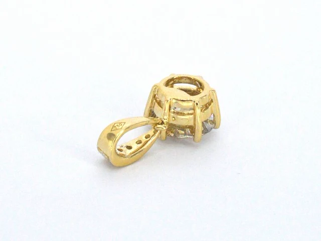 Gouden solitair hanger met een diamant van 1.50 carat, excl. ketting - afbeelding 9 van  9