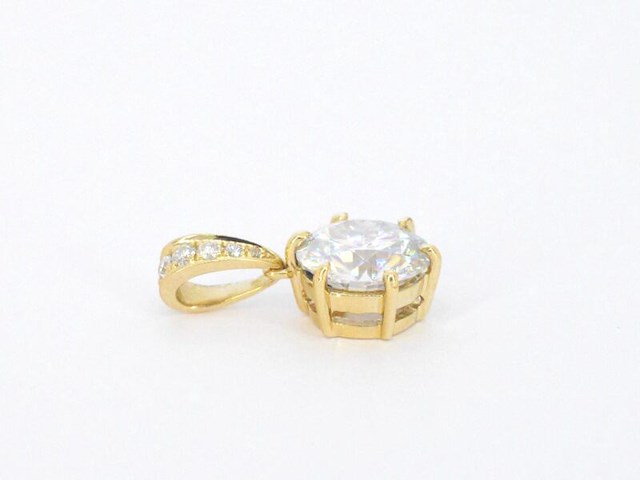 Gouden solitair hanger met een diamant van 1.50 carat, excl. ketting - afbeelding 4 van  7