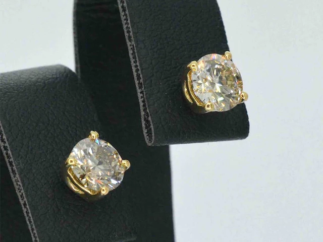Gouden solitair oorbellen 1.50 ct - afbeelding 2 van  9