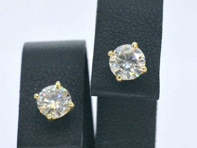 Gouden solitair oorbellen 1.60 carat - afbeelding 6 van  10