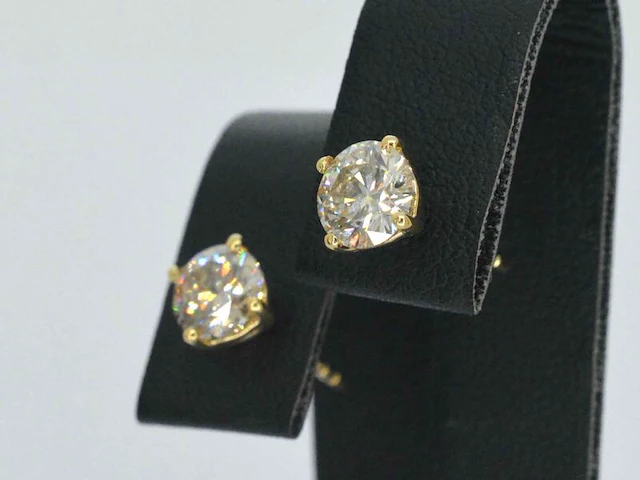 Gouden solitair oorbellen 1.60 carat - afbeelding 4 van  10
