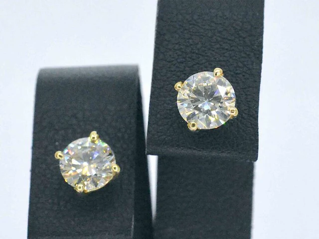 Gouden solitair oorbellen 1.60 carat - afbeelding 6 van  10