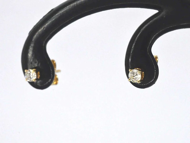 Gouden solitair oorbellen briljant 0.20 ct - afbeelding 3 van  7