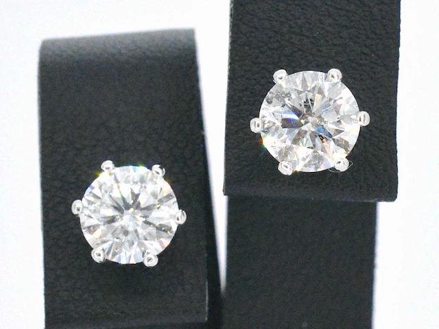 Gouden solitair oorbellen diamant 2.25 ct - afbeelding 1 van  9