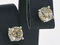 Gouden solitair oorbellen met champagne diamant 3.00 carat - afbeelding 2 van  3