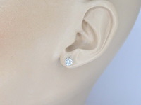 Gouden solitair oorbellen van 1.00 carat - afbeelding 2 van  4