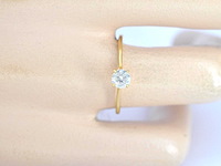 Gouden solitair ring met briljant diamanten - afbeelding 4 van  11