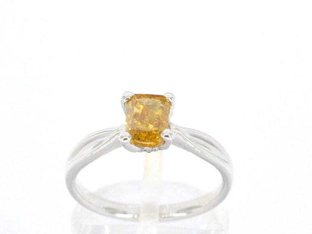 Gouden solitair ring met diamant - afbeelding 1 van  13