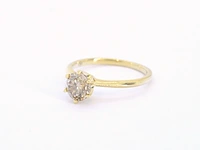Gouden solitair ring met diamant - afbeelding 9 van  10