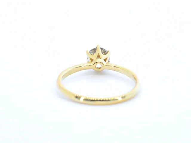 Gouden solitair ring met diamant - afbeelding 9 van  11