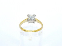 Gouden solitair ring met een grote prinses geslepen natuurlijke diamant - afbeelding 4 van  8