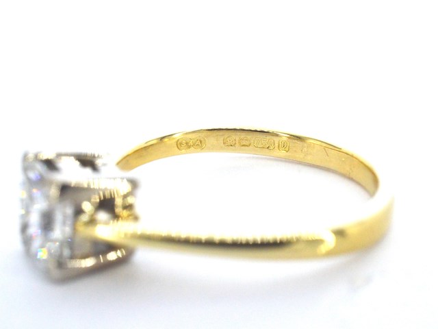 Gouden solitair ring met een grote prinses geslepen natuurlijke diamant - afbeelding 6 van  8