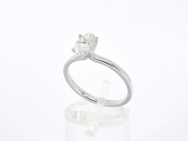 Gouden solitair ring met ovaal geslepen diamant - afbeelding 4 van  9