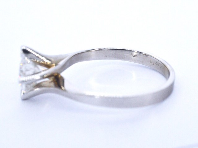 Gouden solitair vierpoots ring met een briljant geslepen natuurlijke diamant (gecertificeerd) - afbeelding 11 van  11