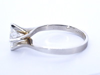 Gouden solitair vierpoots ring met een briljant geslepen natuurlijke diamant (gecertificeerd) - afbeelding 11 van  11