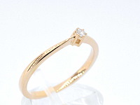 Gouden solitaire ring met briljant geslepen diamant - afbeelding 5 van  9