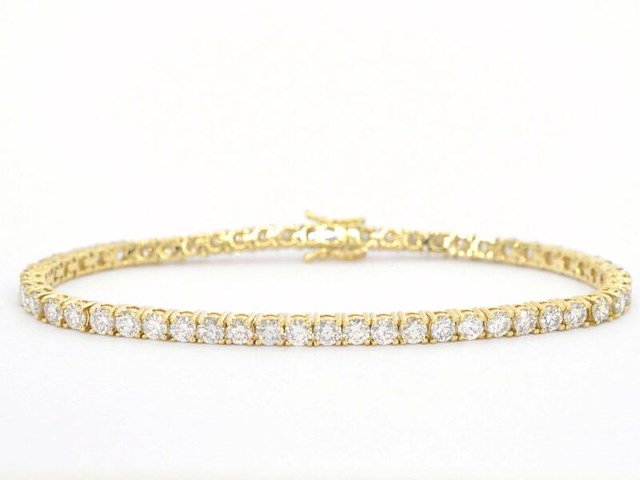 Gouden tennis armband met 6.50 carat diamanten - afbeelding 1 van  9