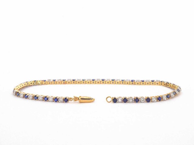 Gouden tennis armband met diamanten en saffieren - afbeelding 5 van  9