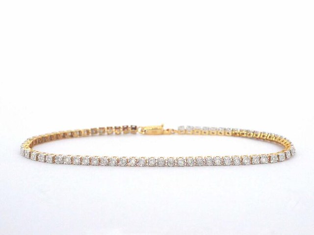 Gouden tennis armband met natuurlijke diamanten - afbeelding 1 van  8