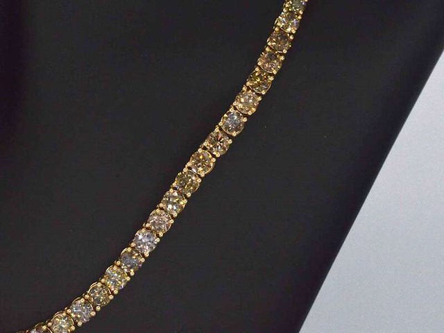 Gouden tennis collier met champagne en natuurlijke cognac diamanten - afbeelding 8 van  13