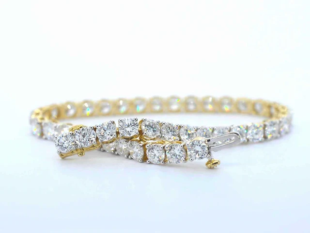 Gouden tennisarmband 10 ct diamant - afbeelding 3 van  7