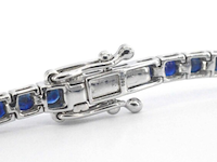 Gouden tennisarmband met 7.00ct aan blauwe saffieren - afbeelding 4 van  4