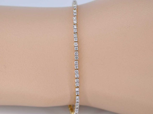 Gouden tennisarmband met diamanten 2.50 carat - afbeelding 2 van  7